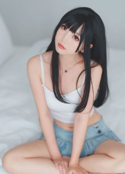 黄杏秀